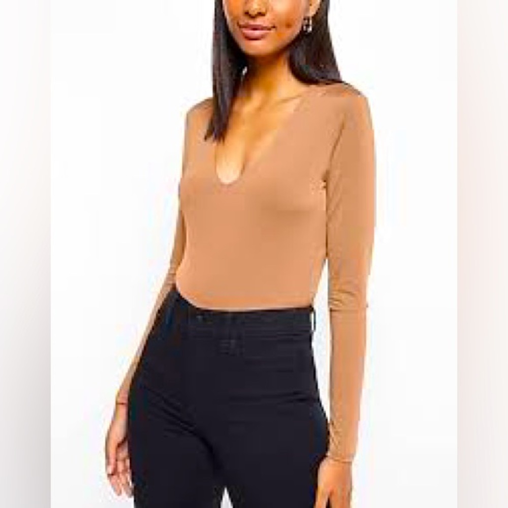 Express Body Contour High Compression V-Neck Long Sleeve Bodysuit Tan Size Small